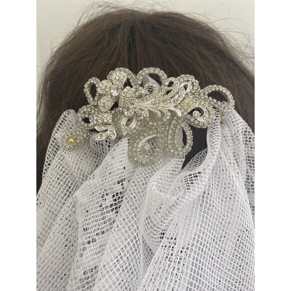 Vtg Bridal Hair Piece Brooch and Earring Set Silver Filigree Rhinestones‎ 4.5\